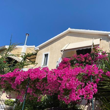 Casa Buganvilla Minia Bagian luar foto
